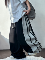 シルバー🩶🤍ツーライントラックバルーンワイドパンツ🖤🩶2カラー