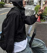 arc-in crop hood windbreaker