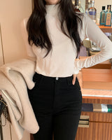 Naika タートルネックTシャツ