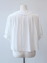 lace frill blous