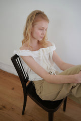 Pure frill blouse_ivory