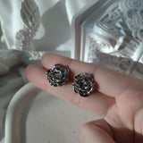 [クォン・ウンビ Piercing] メタルローズピアス - Silver Color