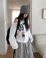 Benki Vintage One-Shoulder Sweatshirt