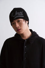 UNTITLED VARSITY BEANIE BLACK