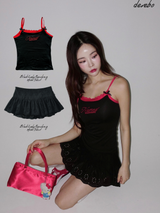 Red bow lettering lace sleeveless t-shirt