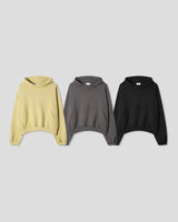 (UNISEX) ハーフハイネッククロップフーディー