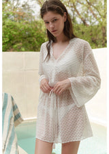 Arthe Cover-up White