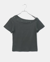 シャシャスタッデッドリベットアンバランシードオフショルダーショートスリーブTシャツ
