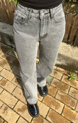 グレーセミワイドデニムパンツ code 18113