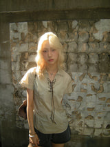 aldiyouuラインプロダクトTシャツ ベージュ