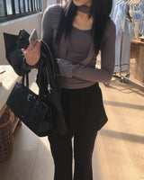 Muffler v neck T