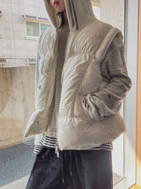 エンド ツーウェイ フード付き パッド入りベスト