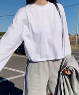 クアンクウェアｔシャツ
