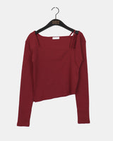 Nuel square neck thong slit long sleeve T-shirt