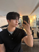 Snap layered muscle short-sleeve t-shirt