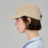 VA Stud Glossy Scrunchie Cap / Beige
