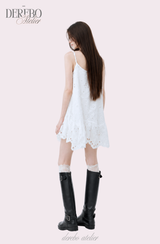 Punching Daisy White Sleeveless Dress 