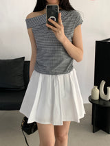 Barrier flare mini skirt