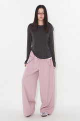 Relaxed and casual loose-fitting straight-leg pink pants, casual trousers