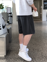 Look Wibird Supima Pigment Bermuda Pin Tuck Shorts