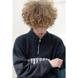 HUKE Logo Navy Half zip-up MTM