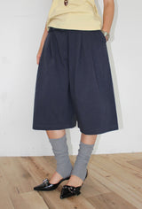 RAW FRILL BERMUDA PANTS