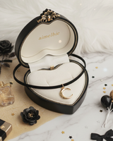  Crescent Moon Choker - Gold Color (Penthouse3 Hanjihyun, LOONA Yves Choker)
