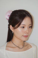 SATIN HEART SCRUNCHIE (BABY PINK)