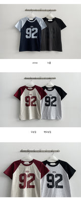 チャイルディッシュラグランカラー半袖Tシャツ