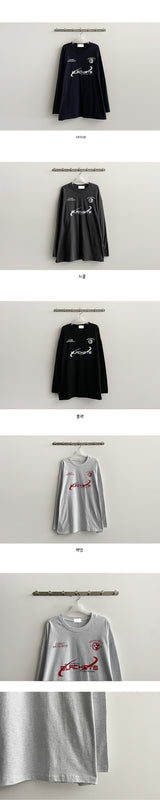 フォーミングボクシーフィットロングスリーブtシャツ