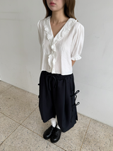 lace frill blous