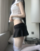 シンディレースボタンブラウス