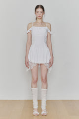 ペタルラッフルドレス white