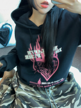 LOVING IN FIRE HOODIE T SHIRT 🖤🩷2COLOR