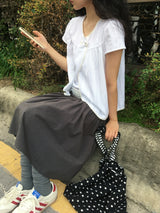 ボタンミディスカート