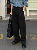 Volume curved cotton pants