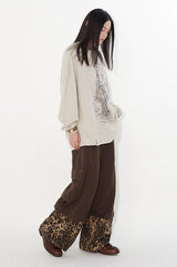 Detachable leopard print casual pants with multiple pockets and splicing design
