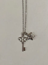 chain charm necklace