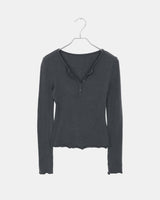 チリウールⅤネックボタンロングスリーブTシャツ