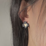 checker flower earring