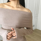 Turnzi ナッピング Vネック ブラッシュファー オフショルダー Tシャツ