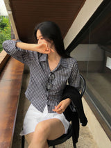 [MADE] Pippi, a slim checkered shirt blouse