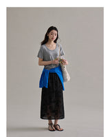 Lace embroidered slit straight skirt