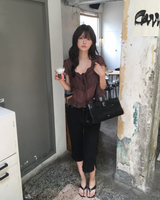 Frill shirring blouse