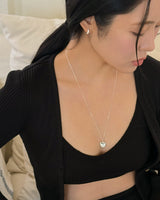 Layer of U earring (silver)