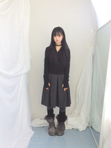 Fingerhole line hooded half zipup