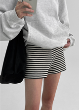 [MADE] KIPEN SET - Stripe Banding Short Pants