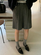 [MADE] Fidic Wool Herringbone Bermuda Pants