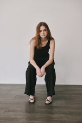 Round sleeveless (Black)