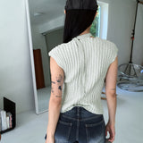 Beson halter ribbed V-neck knit tank top sleeveless